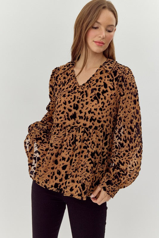 Trendy Toffee Leopard Print Top