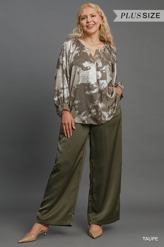 Curvy Melanie Metallic V-Neck Top