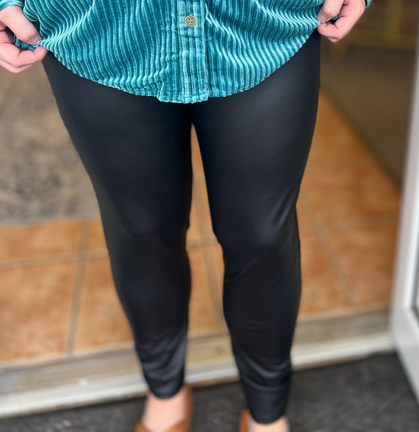 Curvy Faux Leather Wide Waistband Leggings