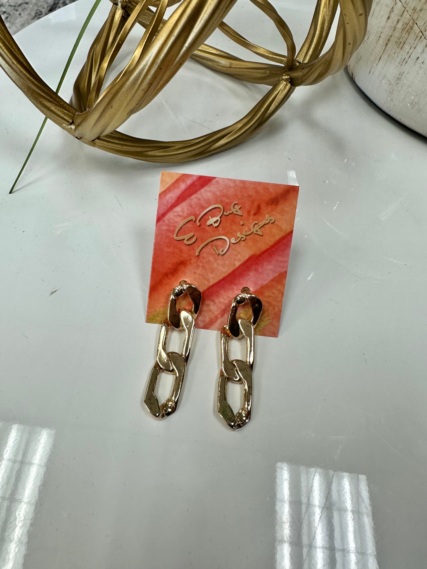 Chain Linked Detail Dangle Earrings